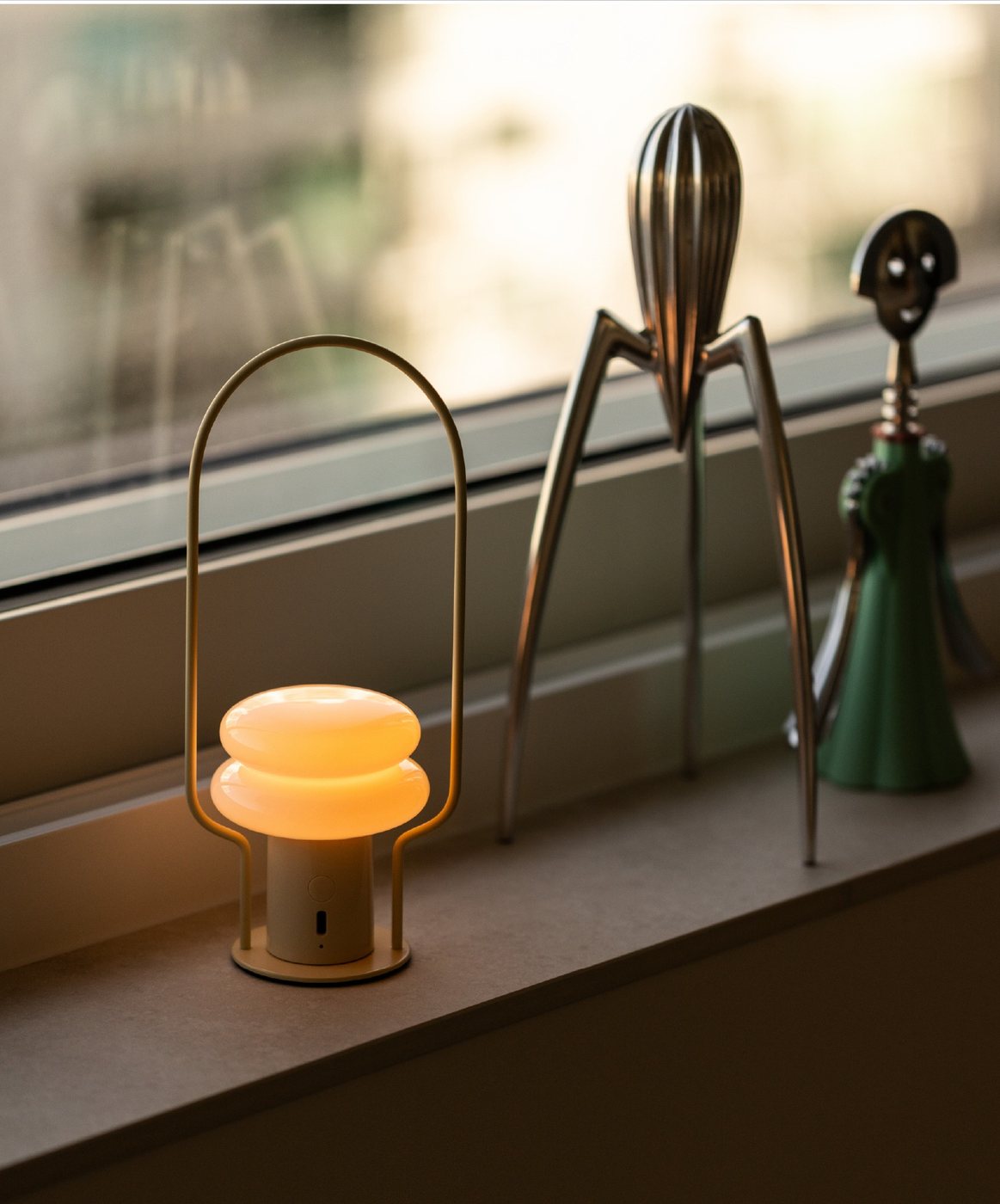 Docking Station 07 Lantern
