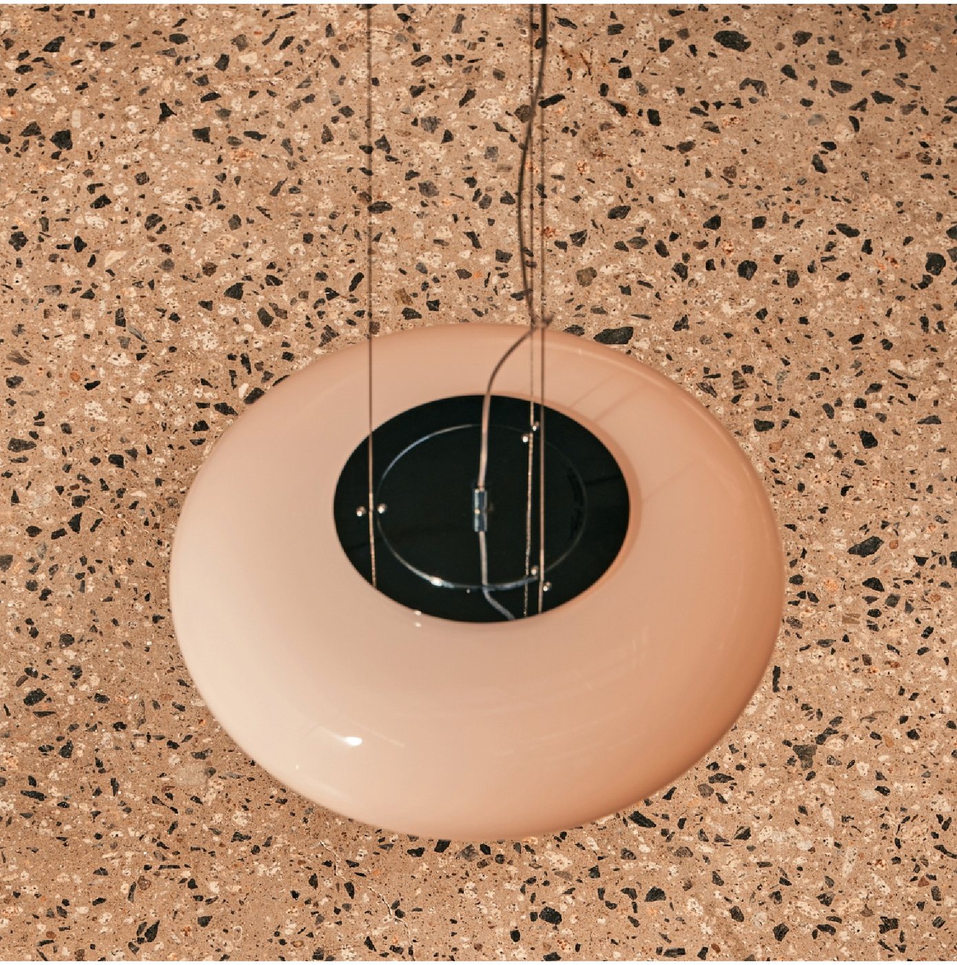 SNOWBALL40 Pendant